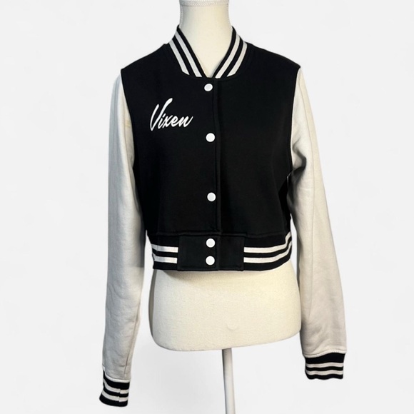 ‎SOLD - Picture 2 of 9